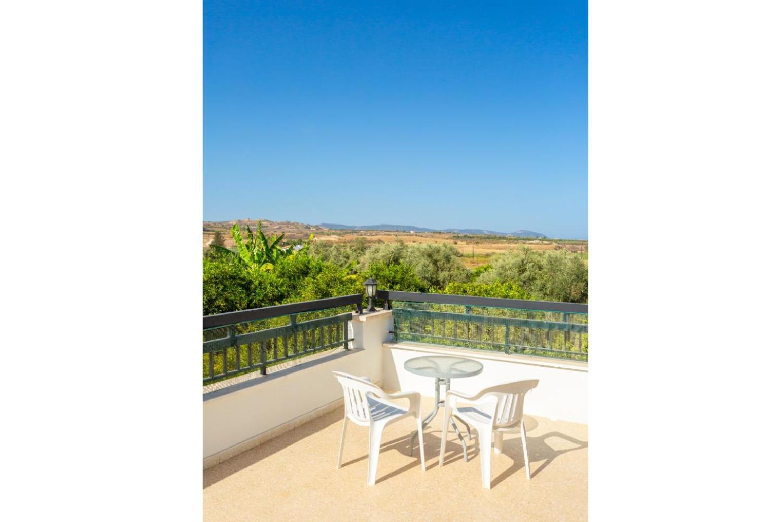 Villa Charoula Pente Paphos Eksteriør bilde